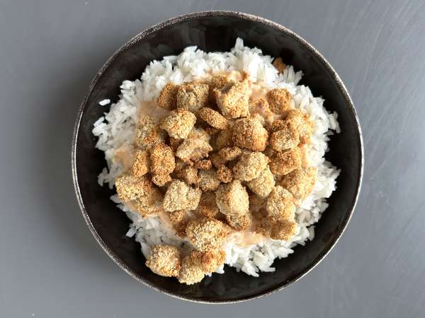 Crousty Tofu mit Reis und cremiger Sauce : knusprig und vegetarisch - Zubereitung Schritt 5