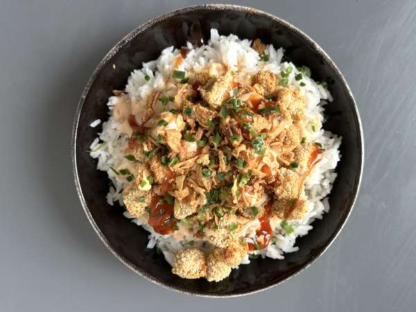Crousty Tofu mit Reis und cremiger Sauce : knusprig und vegetarisch - Zubereitung Schritt 6