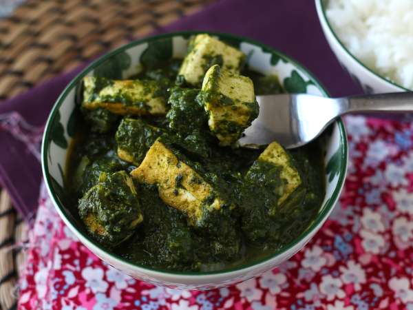 Palak Tofu: Indisches Curry mit Spinat und Tofu - Zubereitung Schritt 11