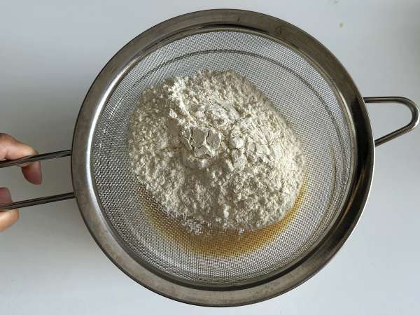 Saftiger Honigkuchen : einfaches Rezept ohne Mixer - Zubereitung Schritt 3