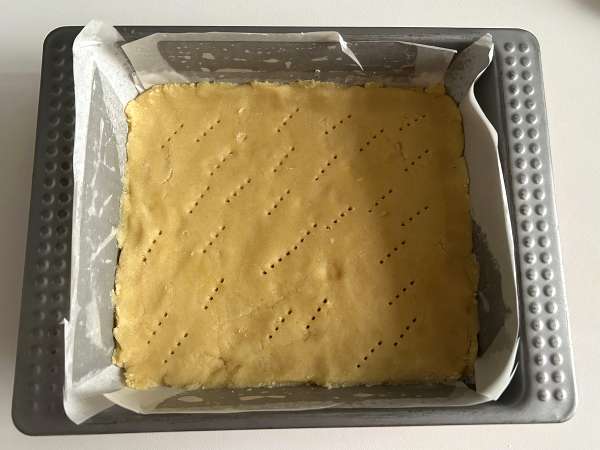 Szarlotka : polnischer Apfelkuchen mit knusprigen Streuseln - Zubereitung Schritt 9