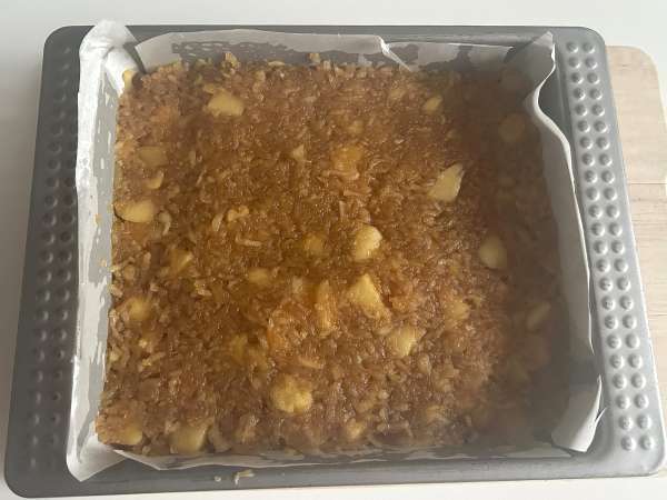 Szarlotka : polnischer Apfelkuchen mit knusprigen Streuseln - Zubereitung Schritt 10