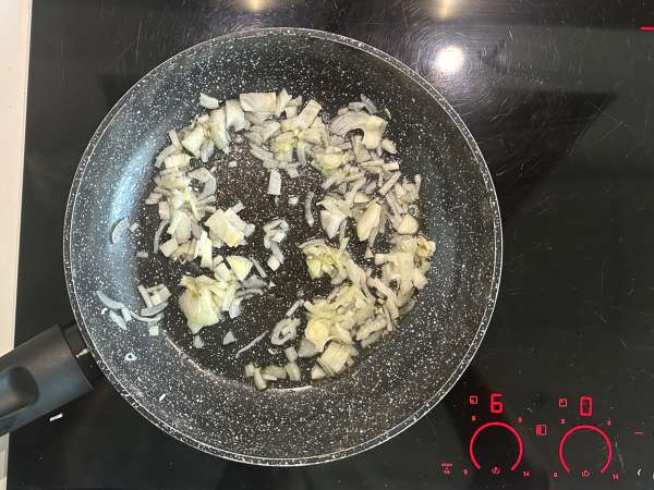 Butternut-Gratin aus dem Airfryer : cremig und einfach - Zubereitung Schritt 1