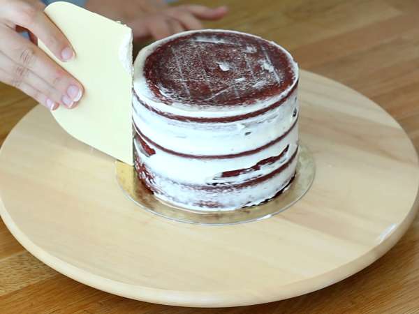 Halloween-Red-Velvet-Torte : gruselig und spektakulär - Zubereitung Schritt 11