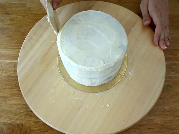 Halloween-Red-Velvet-Torte : gruselig und spektakulär - Zubereitung Schritt 12