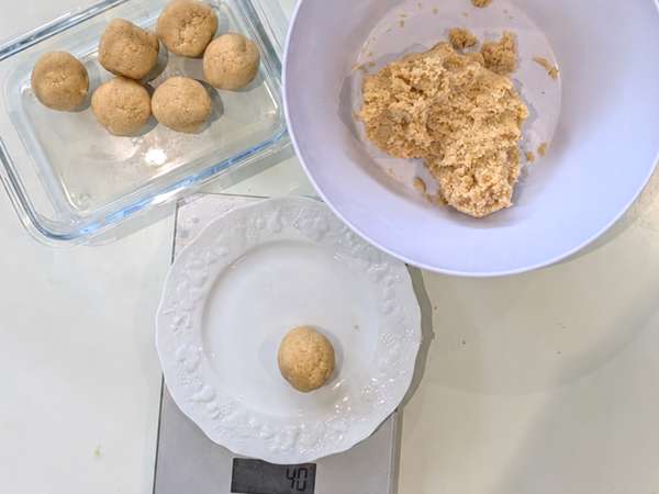 Vegane Cookies mit Mandeln und Schokolade : einfach und schnell - Zubereitung Schritt 2