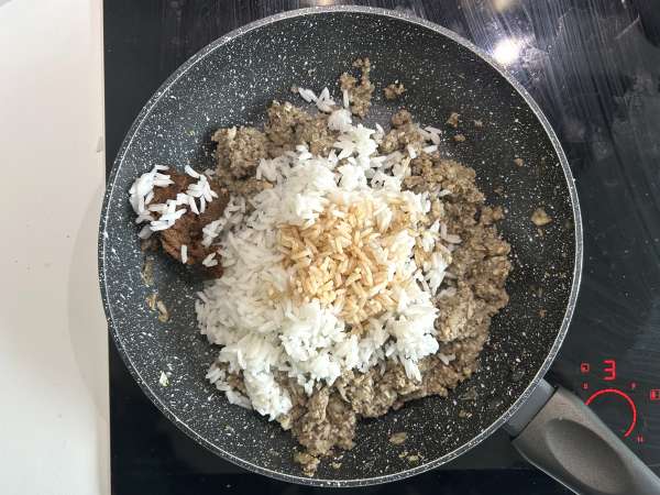 Vegetarische Kohlrouladen mit Pilzen, Reis und Miso - Zubereitung Schritt 5