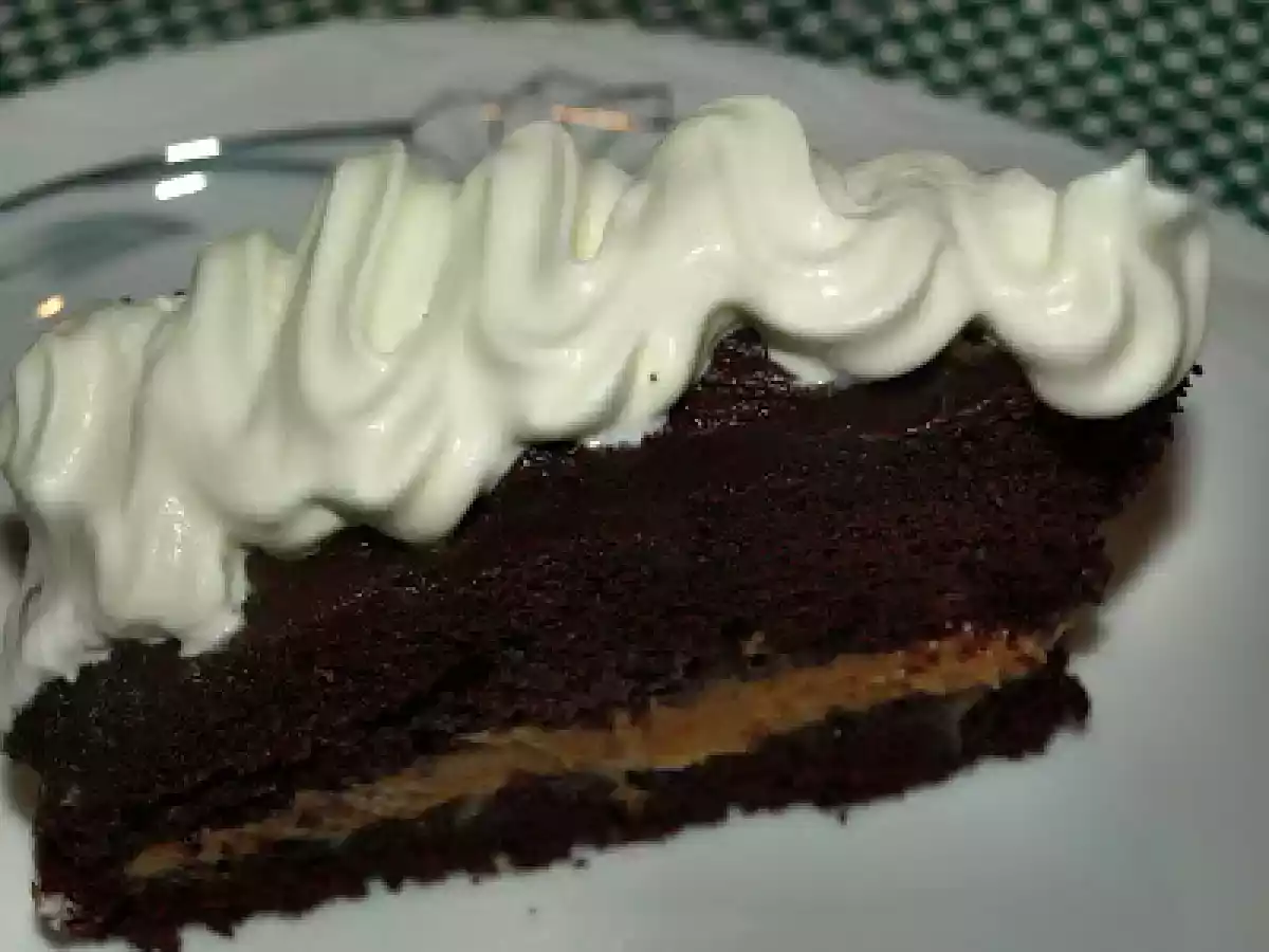 Abgekupfert:: Schoko-Torte mit Erdnussbuttercreme