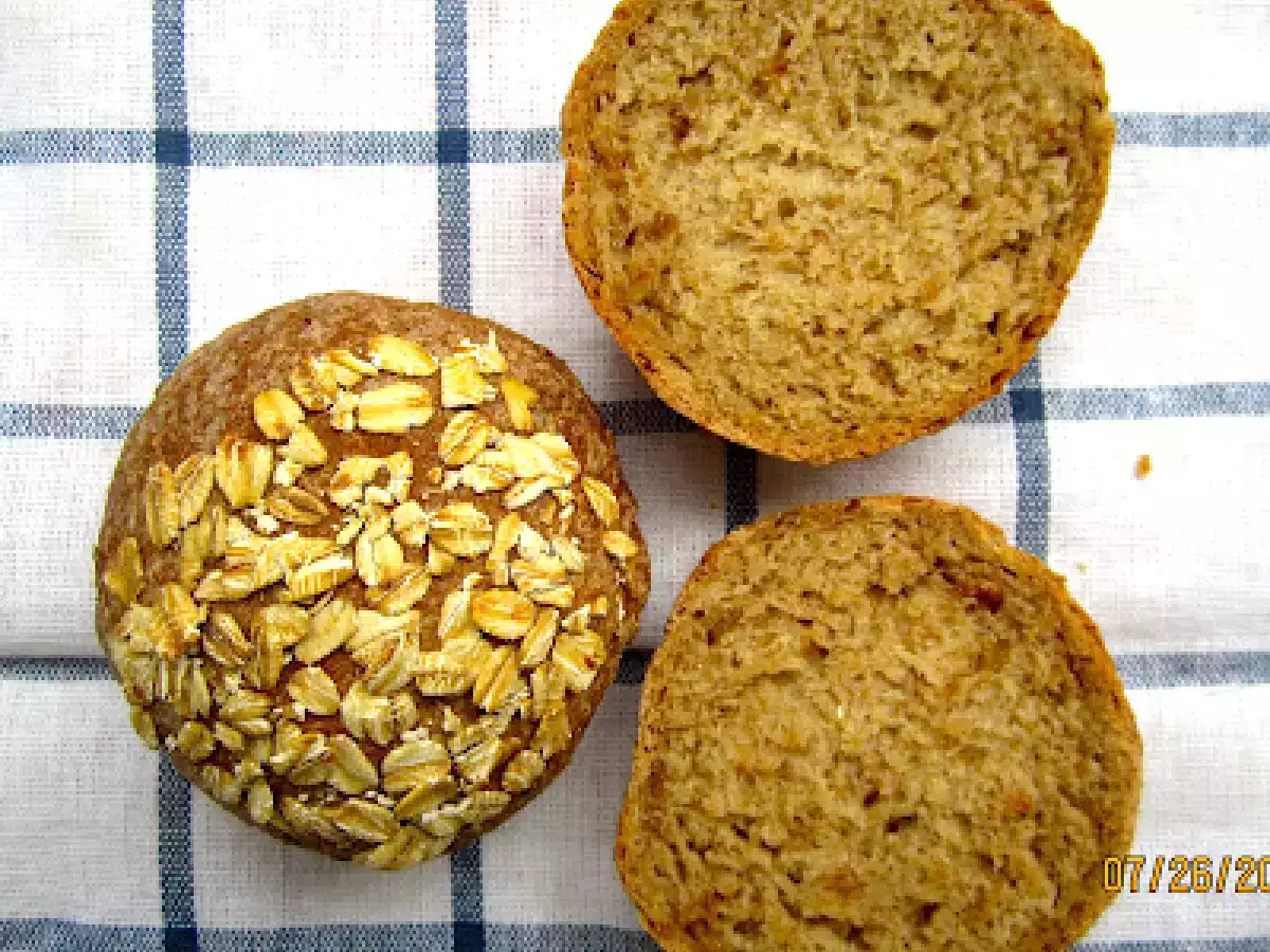 ALEHOUSE ROLLS - BIERBRÖTCHEN