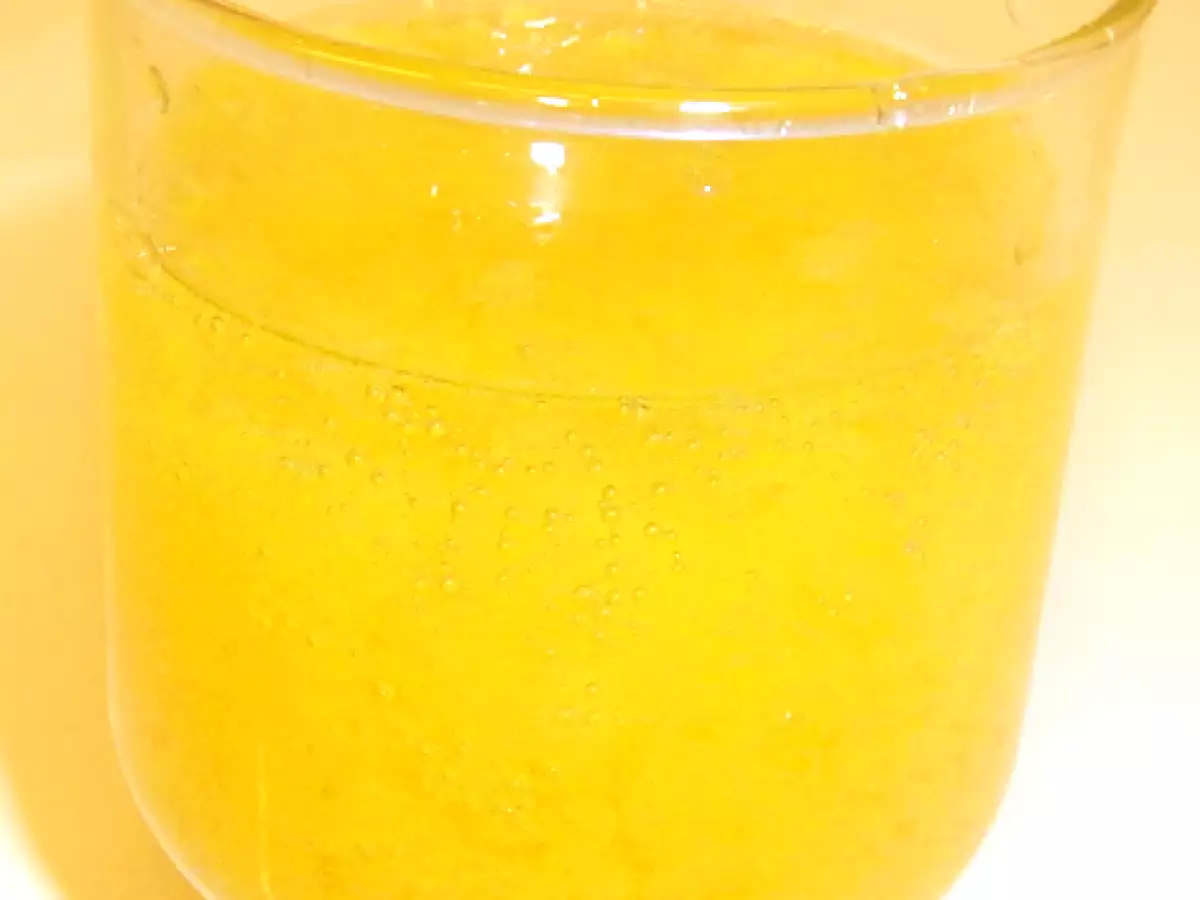 Alkoholfreier Party Drink