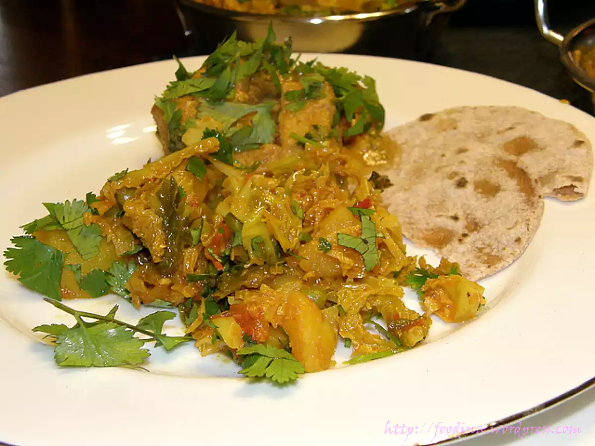 Aloo Bandh Gobi Kartoffel-Kohl-Sabzi