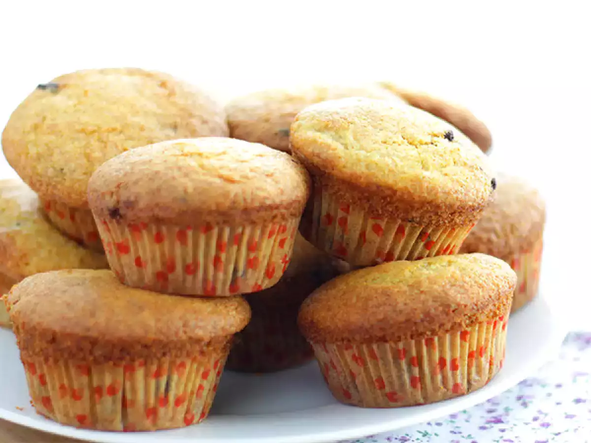 Amerikanische Muffins mit Schokostückchen - foto 2