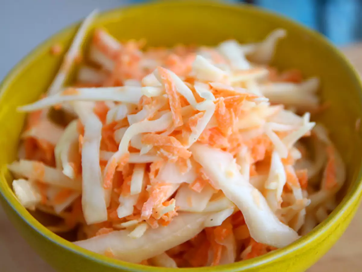 Amerikanischer Coleslaw (Krautsalat mit Karotten) - foto 3