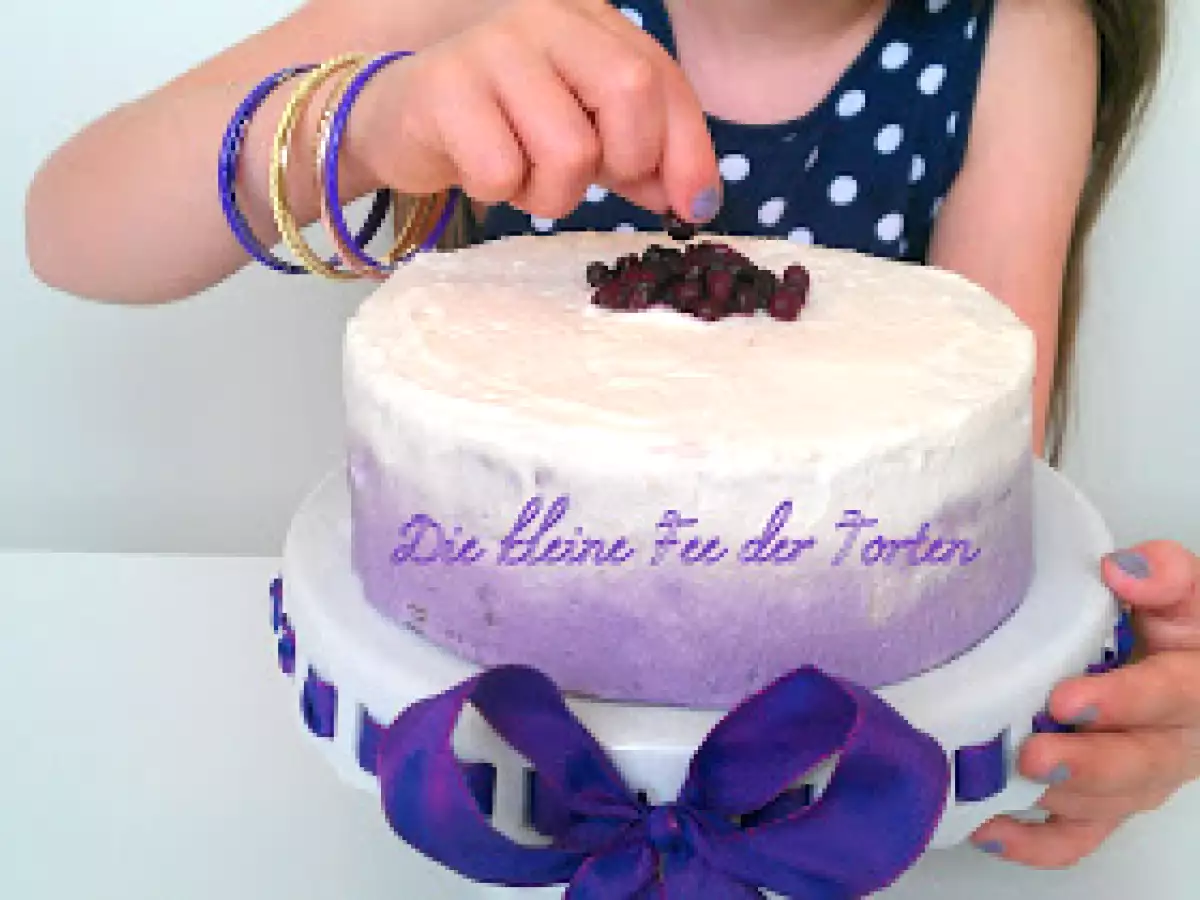 Angel Cake trifft auf Heidelbeeren