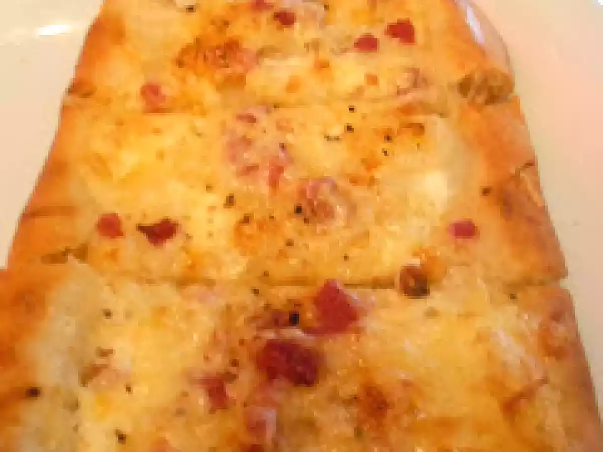 Apfel ~ Dinnete mit Zucker & Zimt und mit Zwiebeln, Speck & Käse