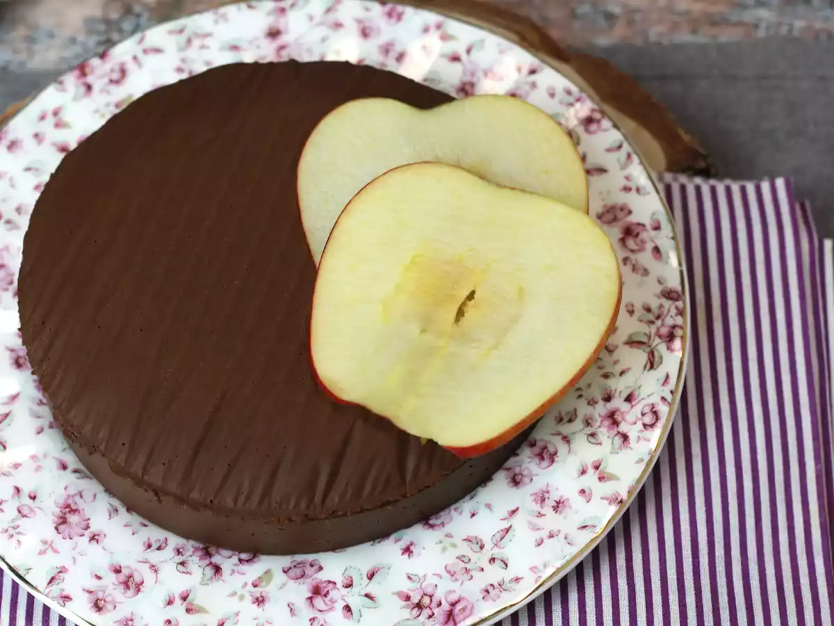 Apfel-Schokoladen-Fudge, ein super einfaches Dessert mit nur 2 Zutaten!