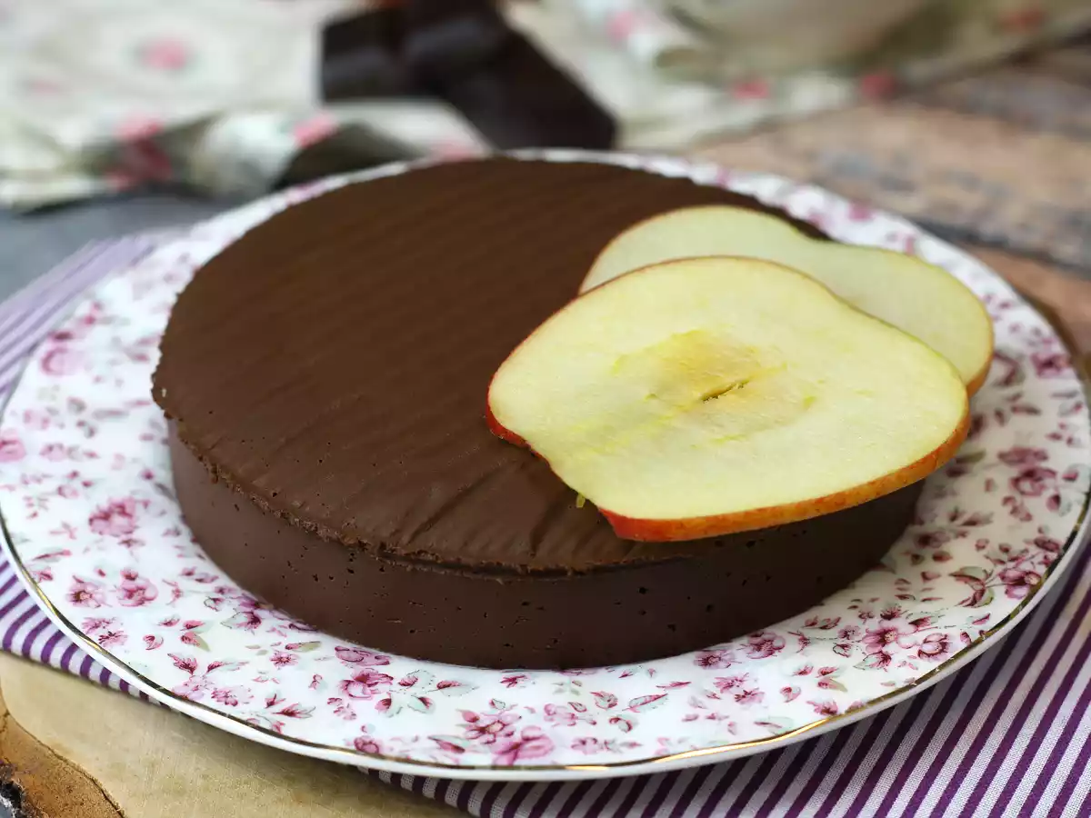Apfel-Schokoladen-Fudge, ein super einfaches Dessert mit nur 2 Zutaten! - foto 4