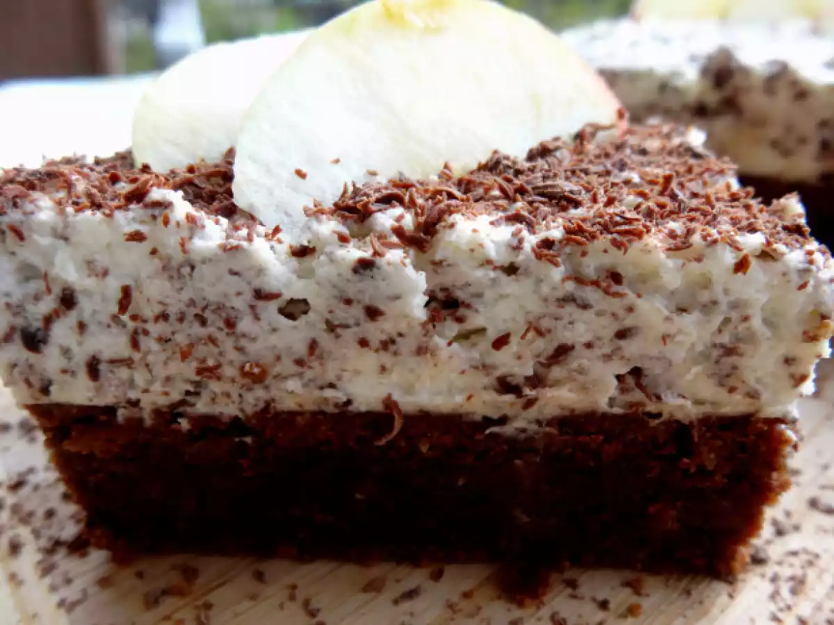 Apfelkuchen mit Schokolade u. Nüssen - foto 2