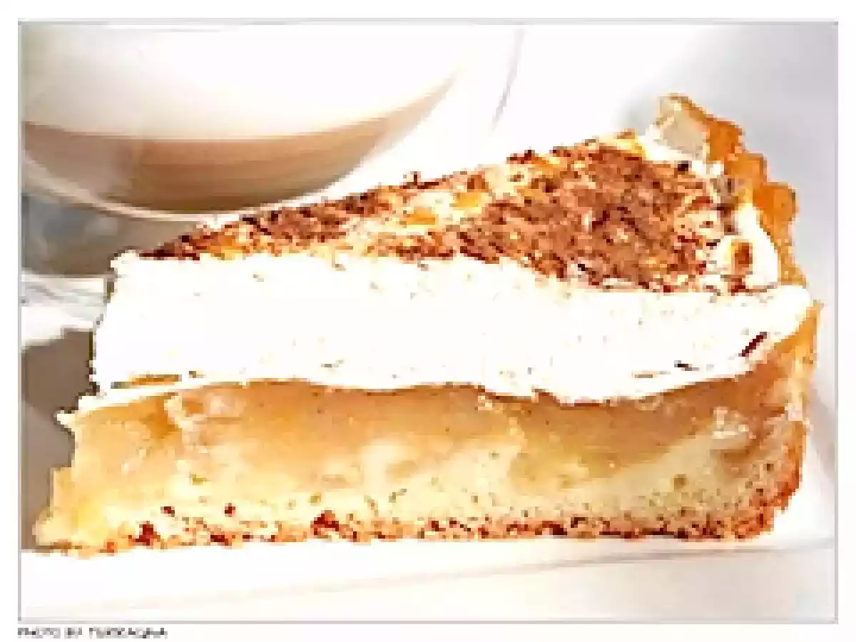 Apfelkuchen mit Zimt-Sahne-Haube
