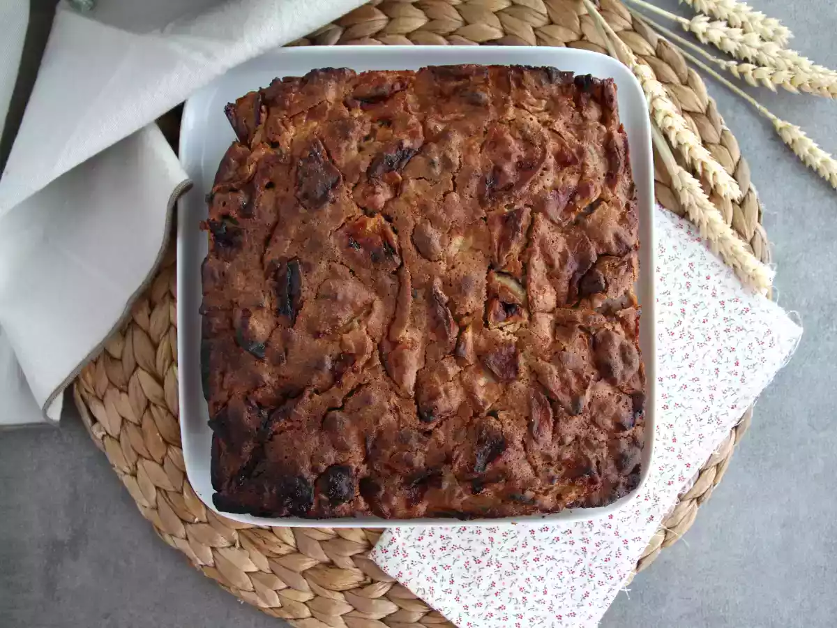 Apfelkuchen mit Zimt und Nüssen - foto 4