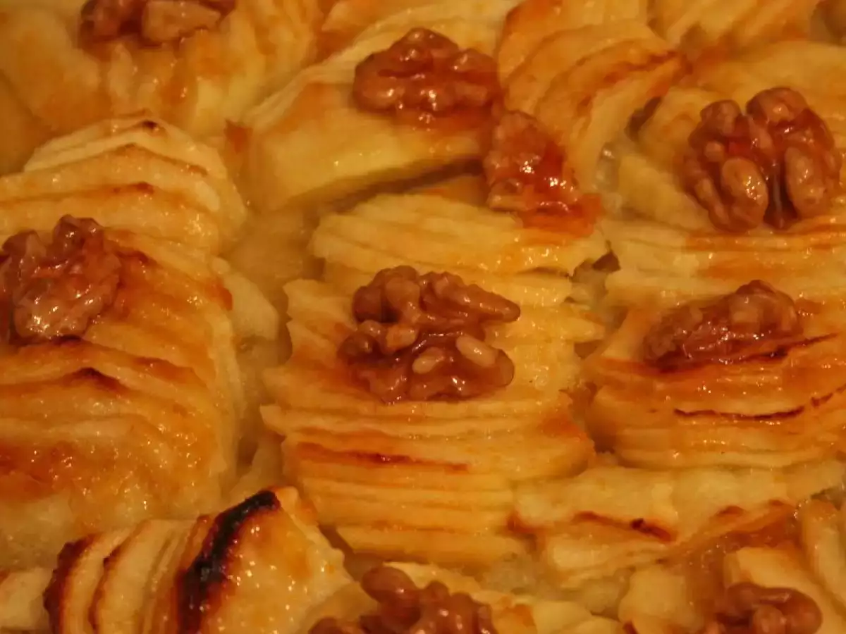 Apfeltarte mit Walnüssen - foto 2