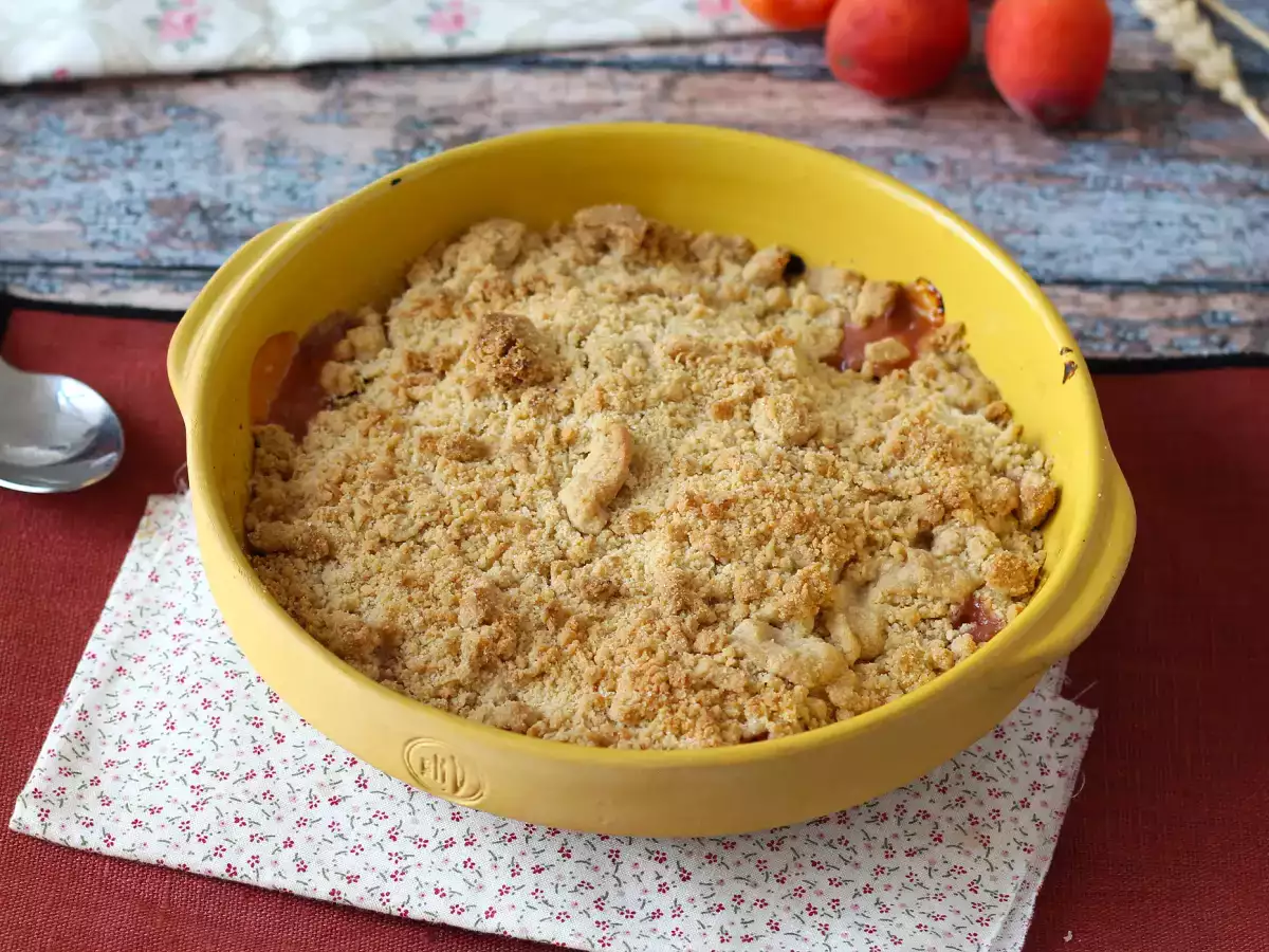 Aprikosen-Crumble – einfaches, knuspriges Dessert - foto 2