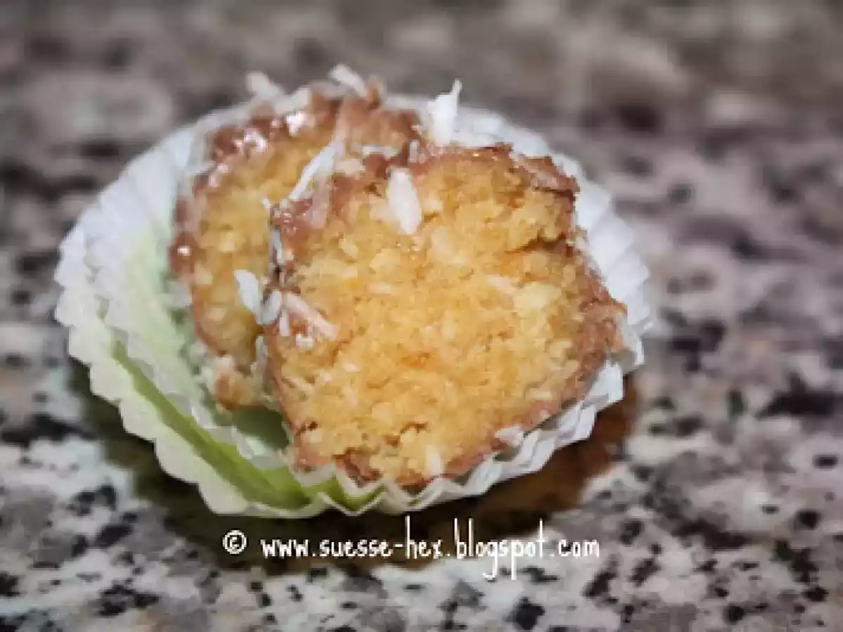 Aprikosen-Kokos-Kugeln