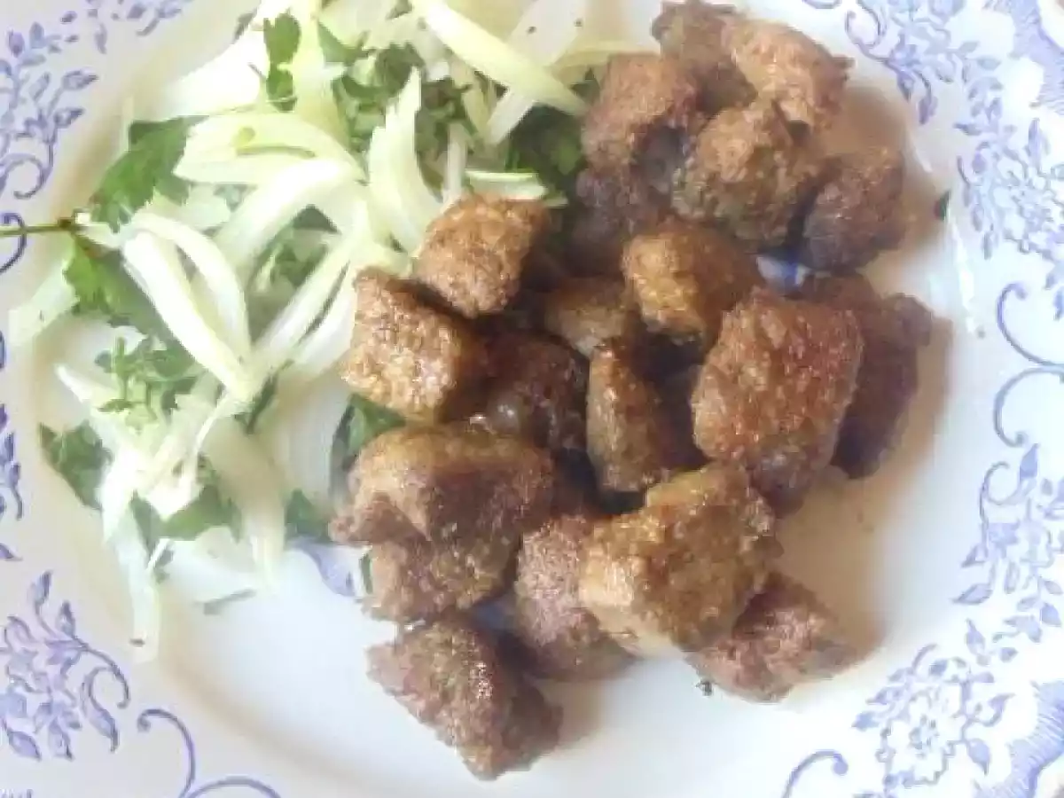 ARNAVUT CIGERI- ALBANISCHER LEBERPFANNE