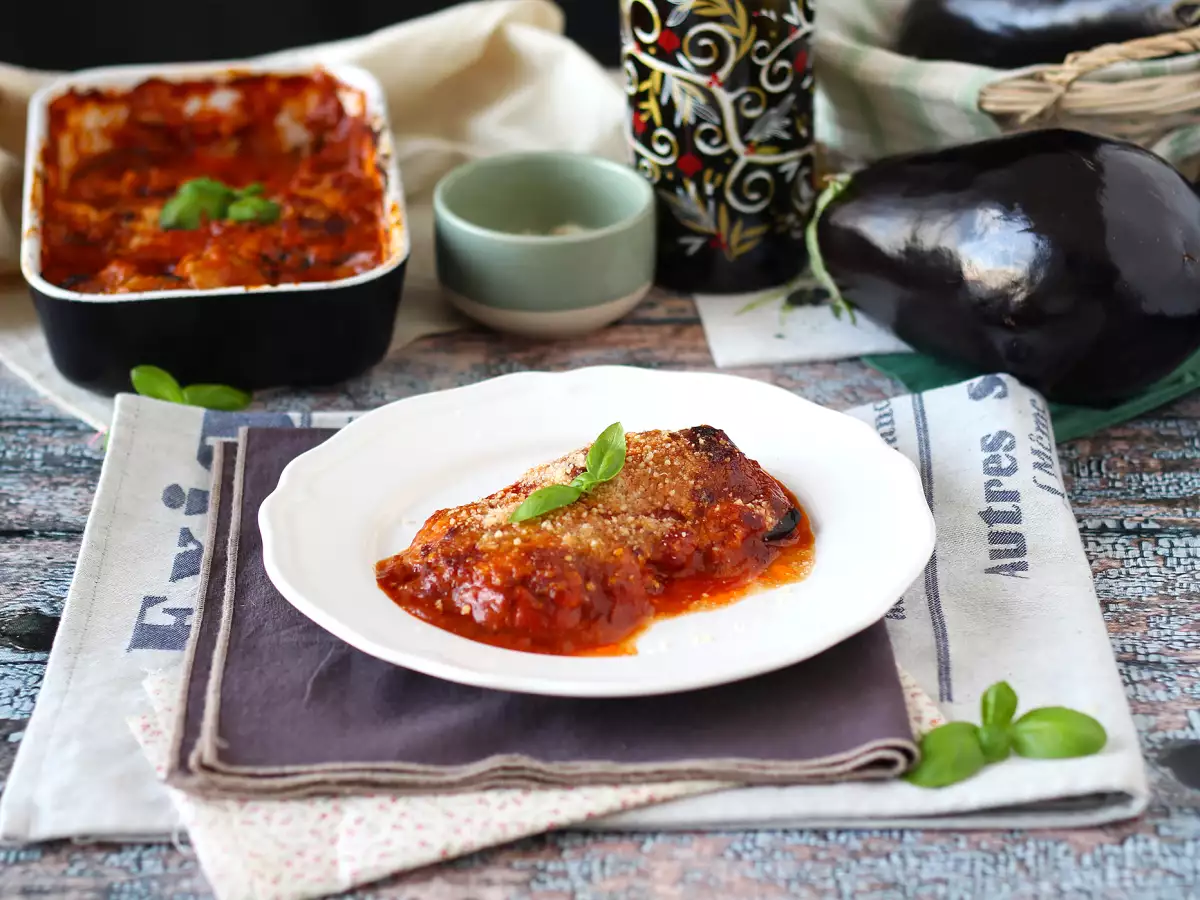 Auberginen-Parmigiana: Das traditionelle Rezept Schritt für Schritt - foto 7