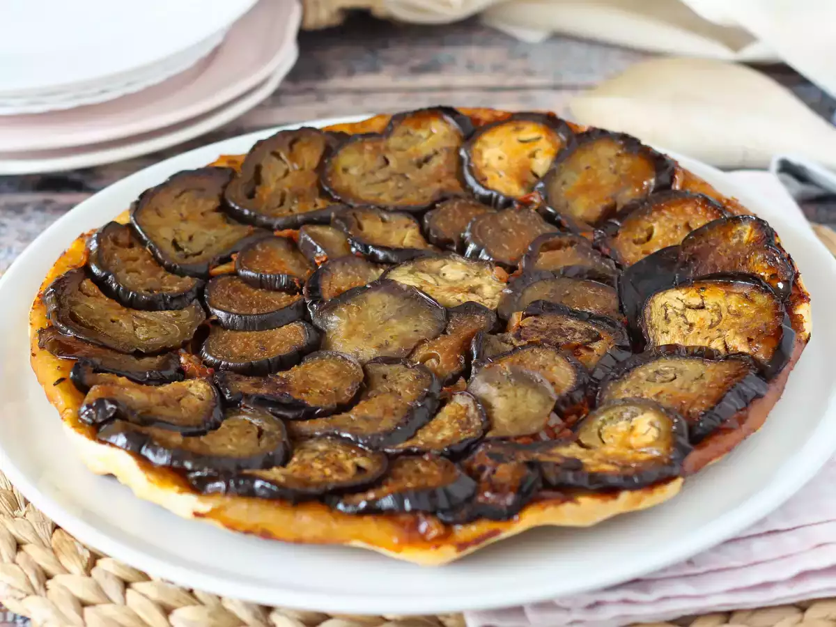 Auberginen-Tarte-Tatin: Die herzhafte Variante zum Dahinschmelzen!