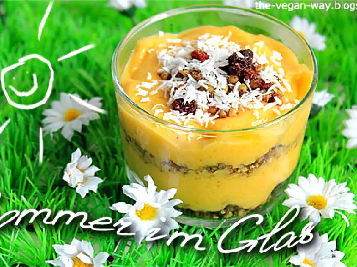 Avocado-Schokocreme mit Himbeeren {Sommer im Glas}