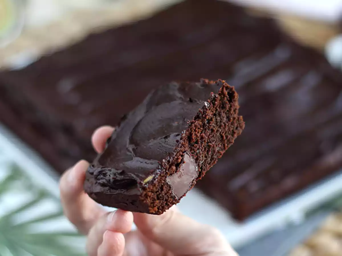 Avocado-Schokoladen-Brownie ohne Butter - laktosefrei - foto 2