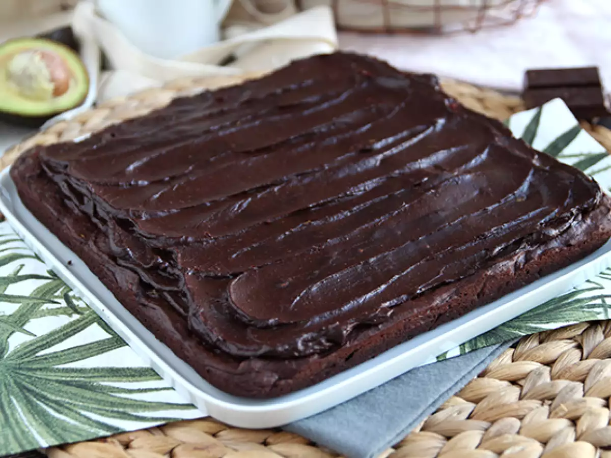 Avocado-Schokoladen-Brownie ohne Butter und laktosefrei