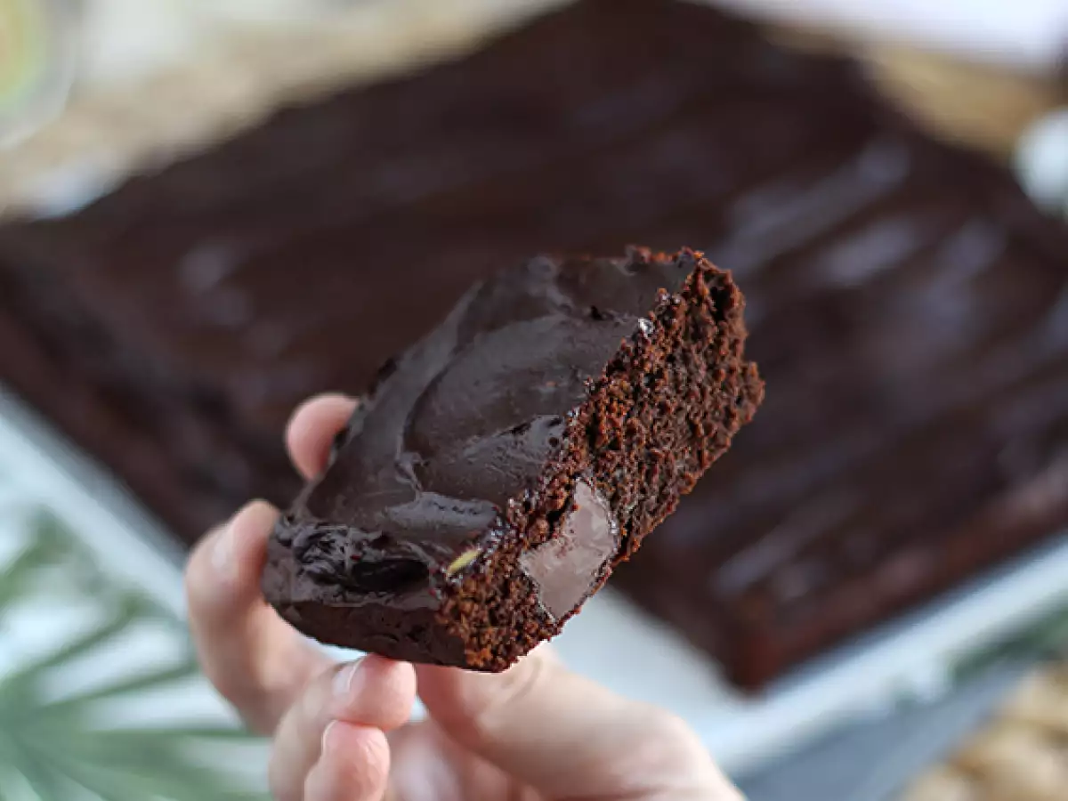 Avocado-Schokoladen-Brownie ohne Butter und laktosefrei - foto 2