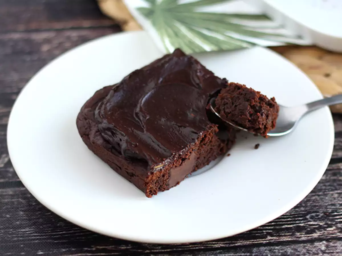 Avocado-Schokoladen-Brownie ohne Butter und laktosefrei - foto 3