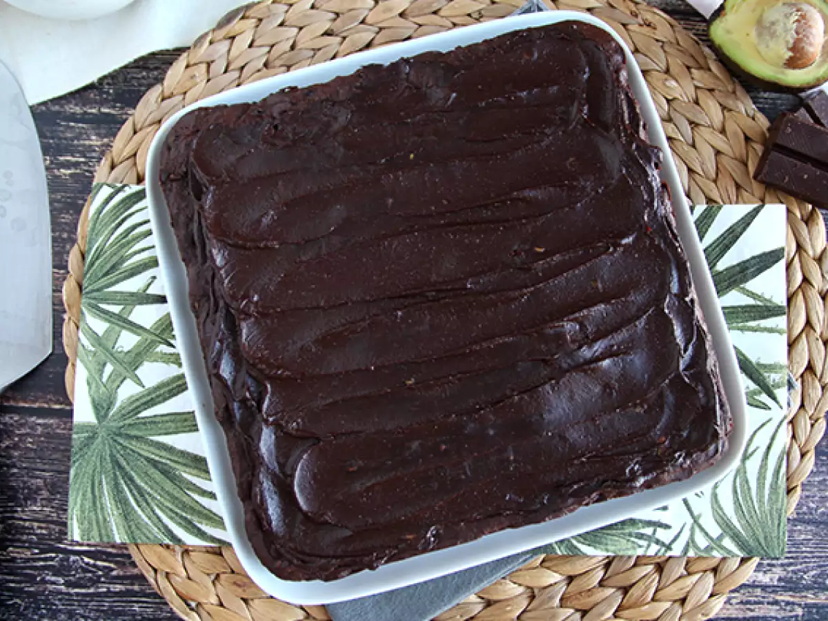 Avocado-Schokoladen-Brownie ohne Butter und laktosefrei - foto 4