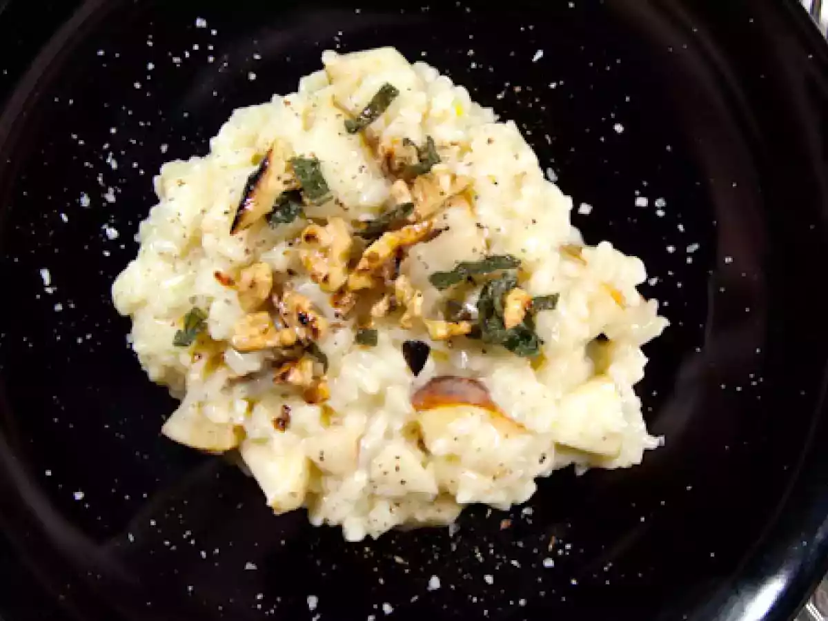 Birnen Gorgonzola Risotto mit Walnüssen