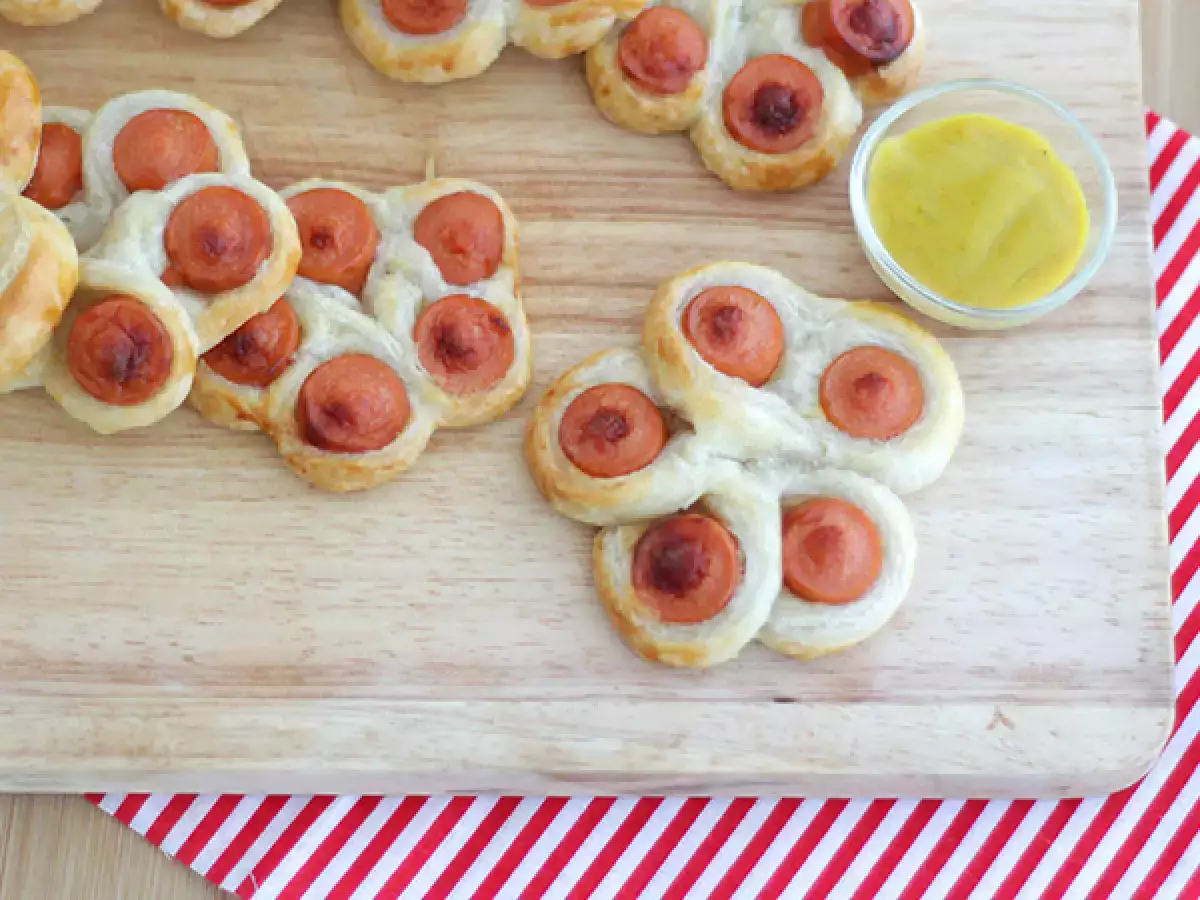 Blätterteigblüten mit Knackis - foto 2