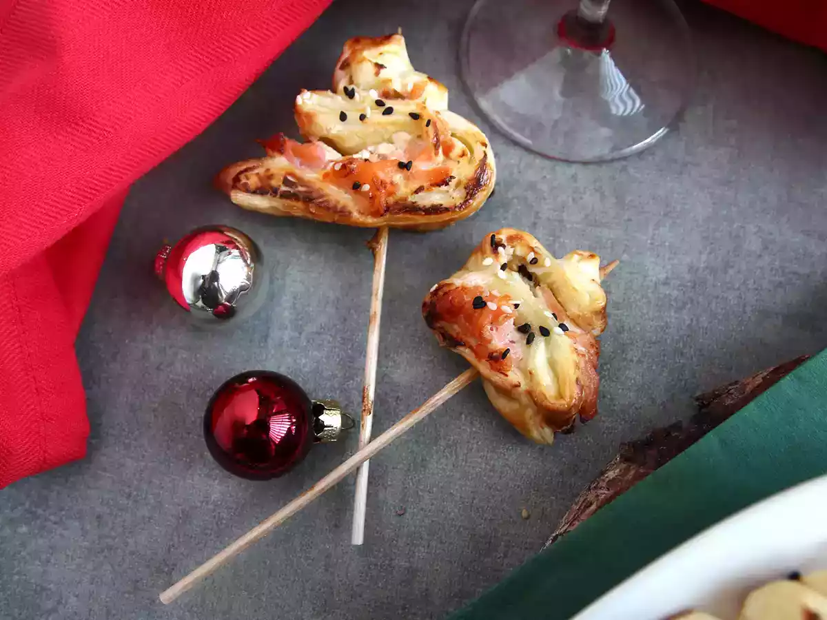 Blätterteigtannen mit zwei Lachsen - foto 3