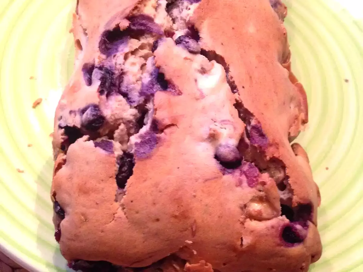 Blaubeer-Bananen-Kuchen mit Eierlikör