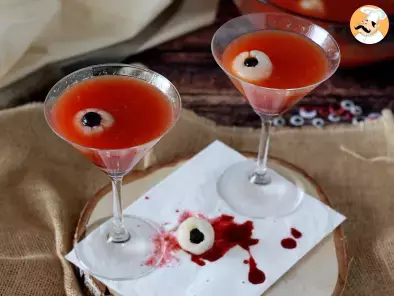 Blutiger Cocktail für Halloween, zum teilen und ohne Alkohol!- Halloween Cocktail