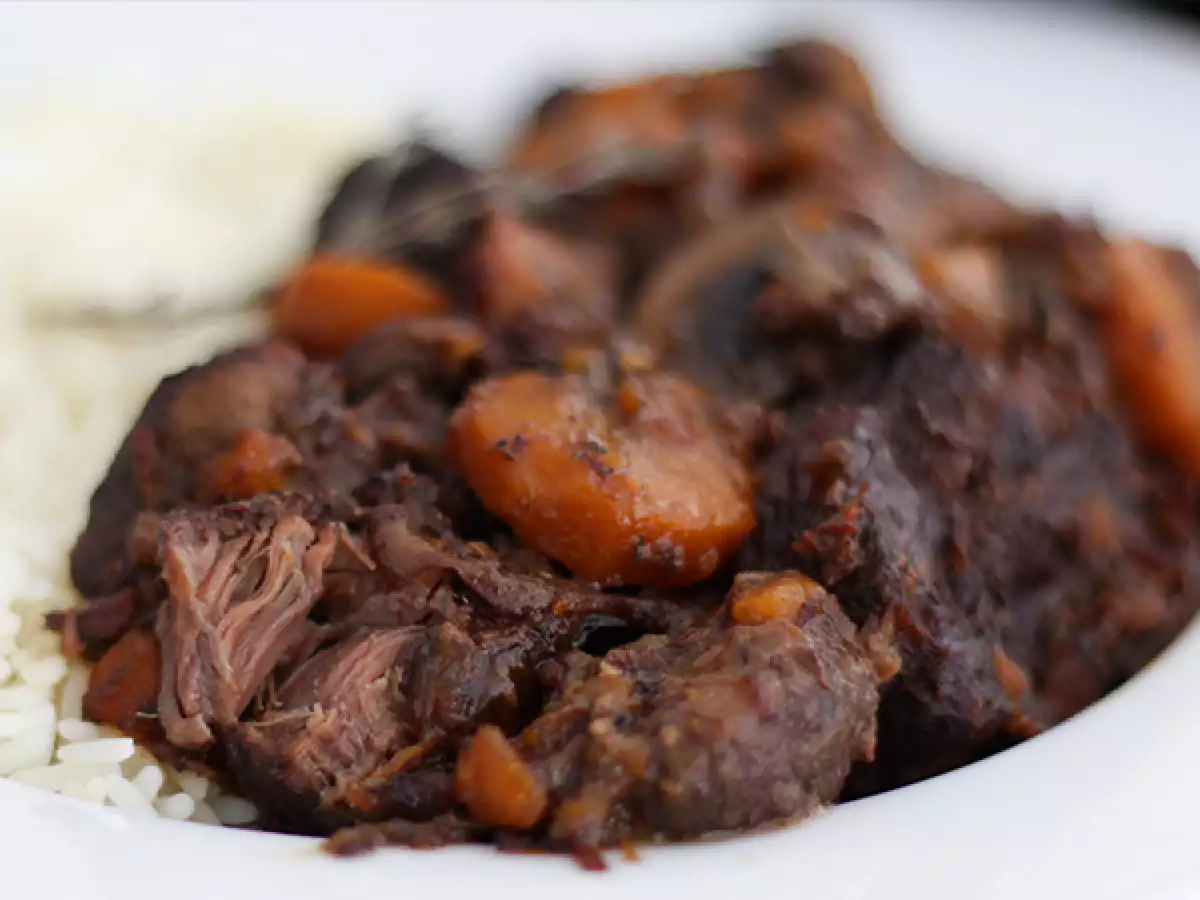 Boeuf Bourguignon – französischer Rinderschmortopf - foto 2