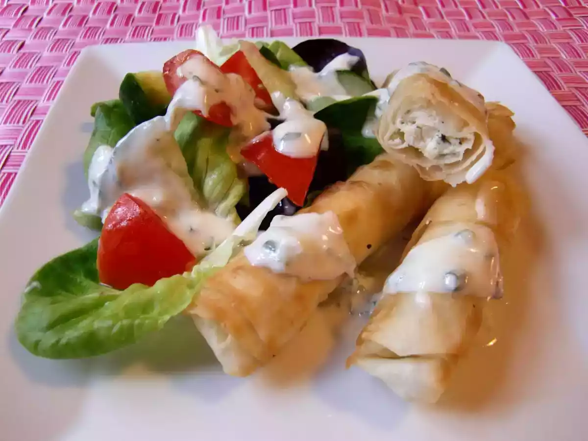 Börek mit Joghurtsoße