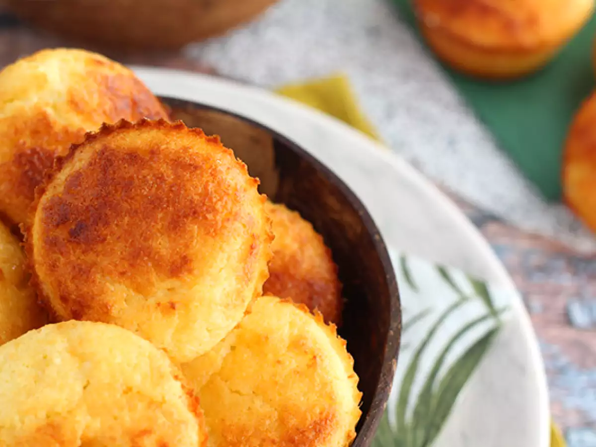 Brasilianische Kokos-Muffins (Queijadinhas) - foto 2