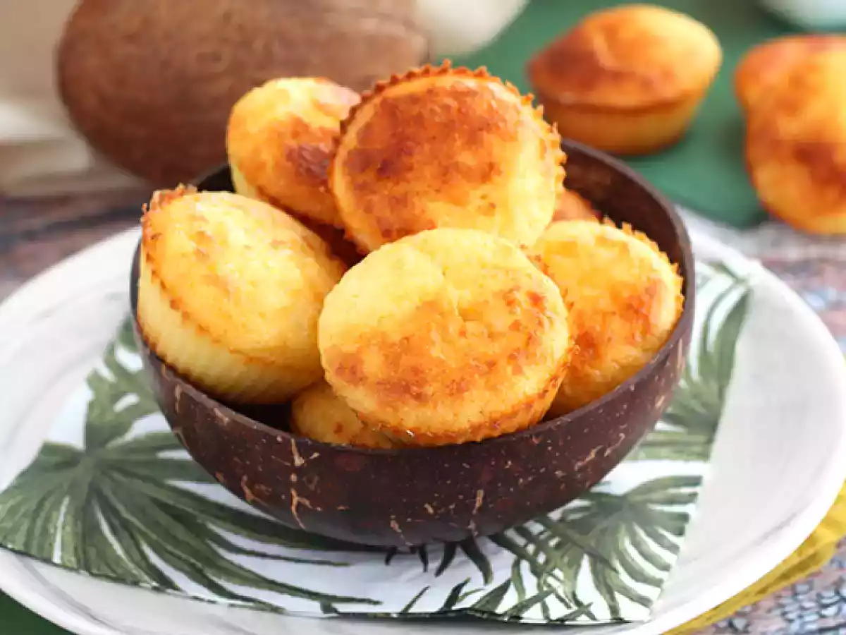 Brasilianische Kokosnussmuffins - Queijadinhas