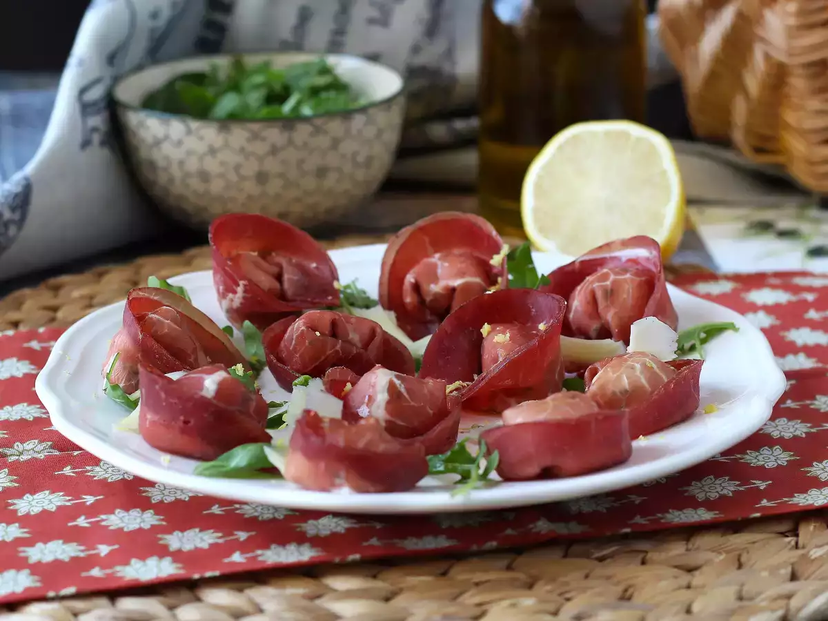 Bresaola-Tortelloni mit Rucola und Ricotta: raffiniert und in 10 Minuten fertig! - foto 4