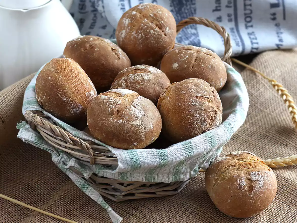 Brötchen ohne Kneten – knusprig lecker!