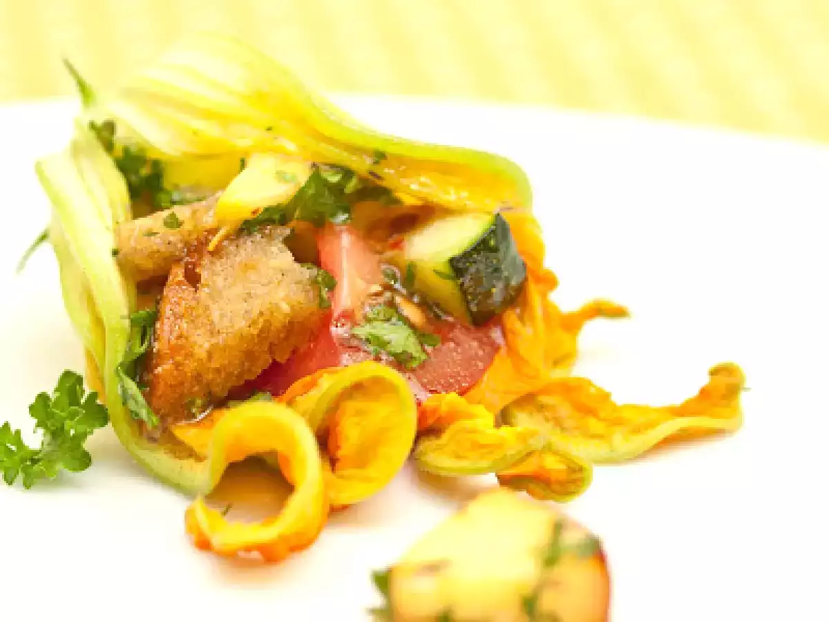 Brotsalat mit Tomaten Steranios