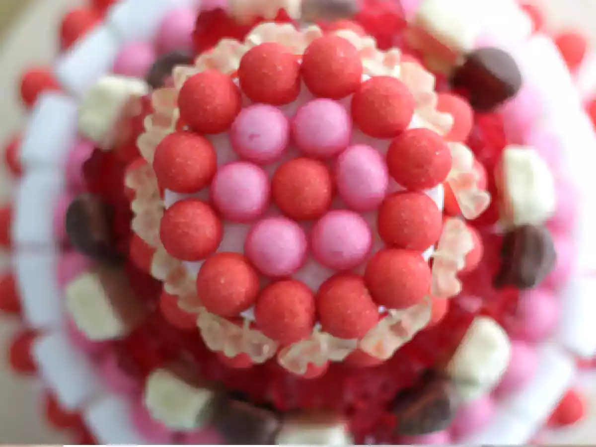 Bunte Süßigkeitentorte - foto 2