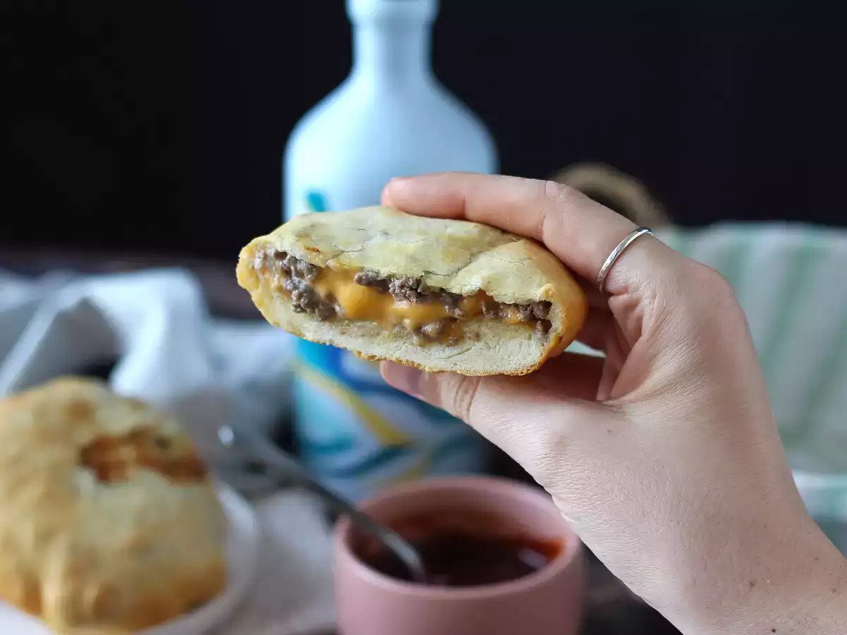 Burgerbrötchen aus der Heißluftfritteuse: ideal für ein schnelles und leckeres Abendessen - foto 3